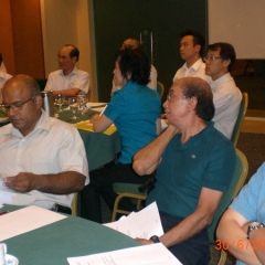agm2009-002