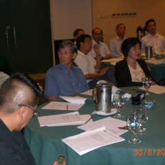 agm2009-003