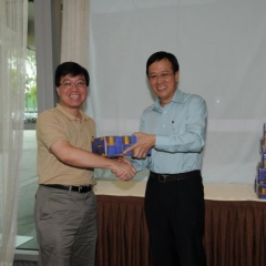 CM_Photo_Small-page-034